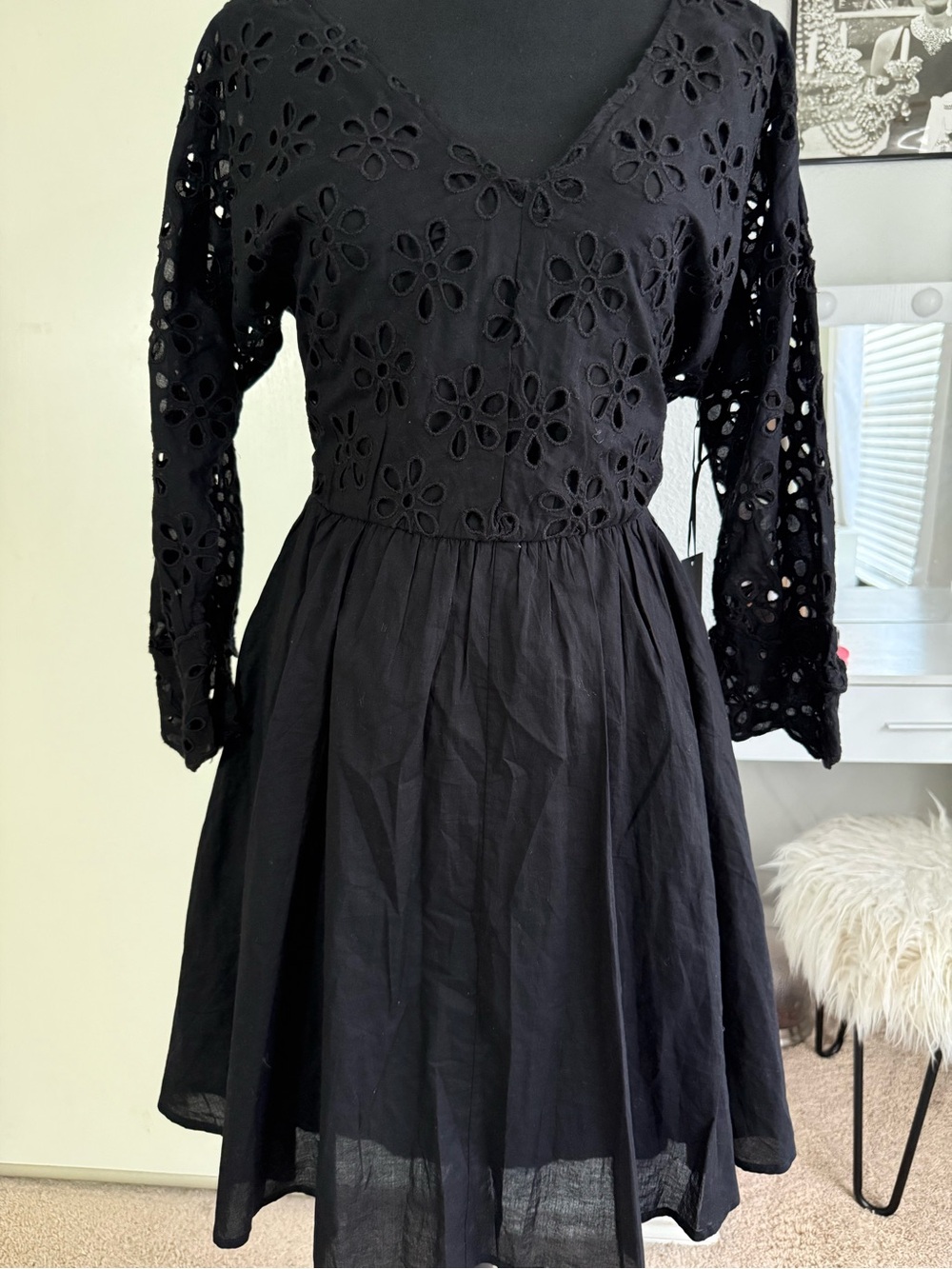 Simply Vera Vera Wang Black Eyelet Lace Dress